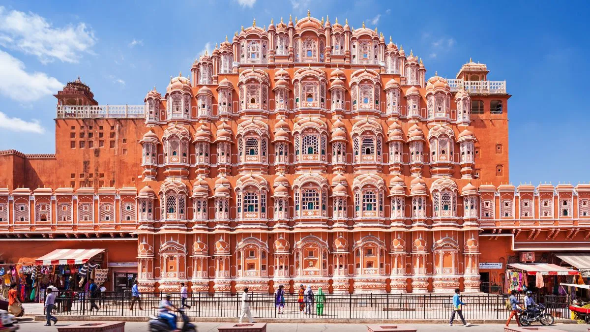 long-weekend-getaway-nearest-destinations-from-delhi-to-visit-with-your-family-and-pals