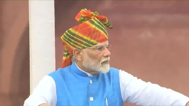 pm-modi-announces-75000-new-medical-seats-over-next-5-years-in-independence-day-speech