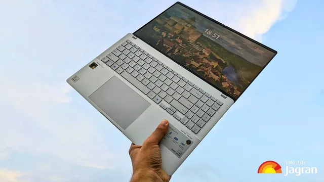 asus-vivobook-s15-oled-snapdragon-x-elite-review-asus-copilot-plus-pc-2024-price-in-india-specifications