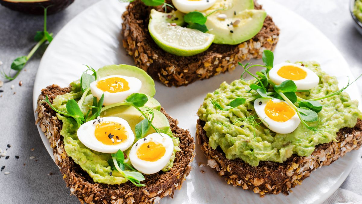 5-high-protein-boiled-eggs-recipes-that-are-perfect-meals-for-your-busy-mornings