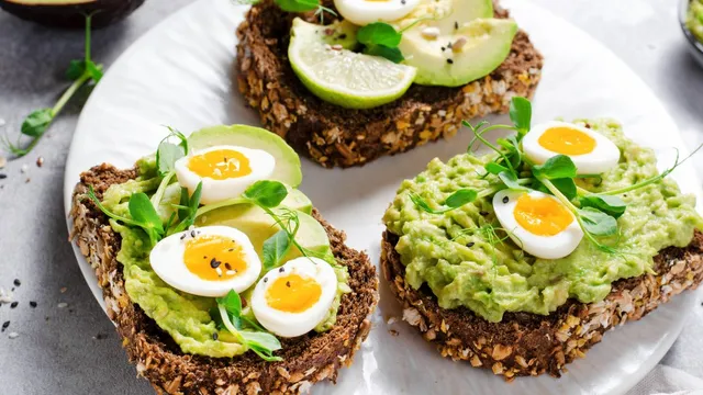 5-high-protein-boiled-eggs-recipes-that-are-perfect-meals-for-your-busy-mornings