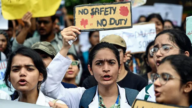 kolkata-rape-murder-prohibitionary-orders-near-rg-kar-extended-till-aug-31-bengali-artists-stage-protest-updates