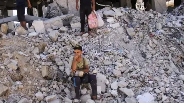 five-palestinians-killed-in-israeli-drone-attack-on-west-bank-refugee-camp