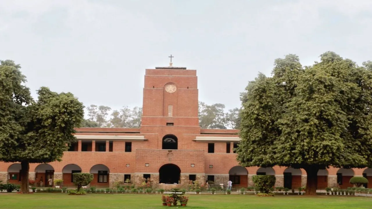 delhi-universitys-st-stephens-college-cancels-orientation-programme-classes-start-today
