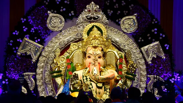 ganesh-chaturthi-2024-lalbaugcha-raja-to-moti-dungri-temple-check-list-of-famous-temples-to-visit