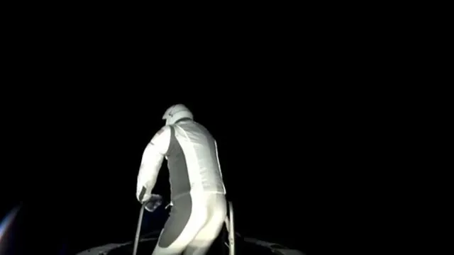 private-spacewalk-video-polaris-dawn-mission-live-news-jared-isaacman-first-private-spacewalk-spacex-dragon-latest-updates