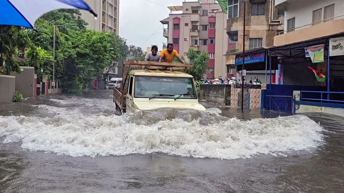 Weather Report: IMD Warns Heavy Rain Across Odisha, UP, Bihar, Bengal