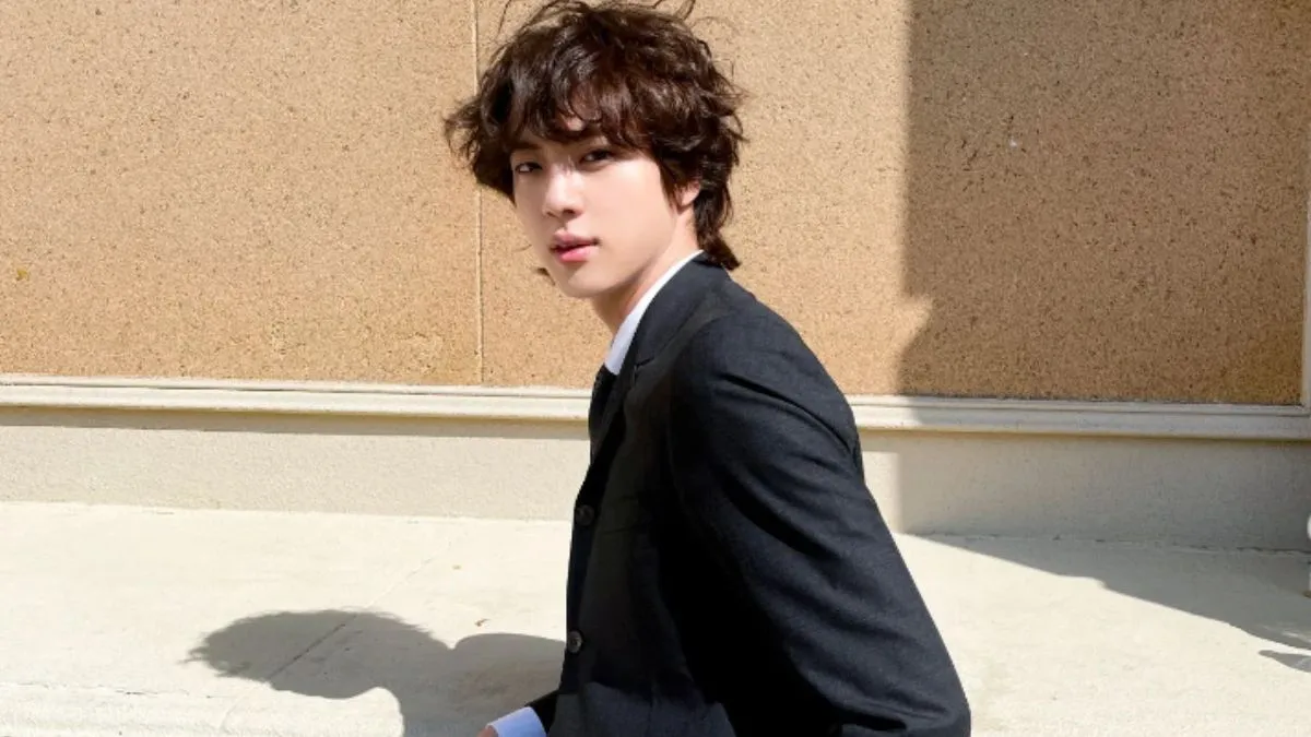 bts-jin-tops-google-search-kpop-idol-becomes-most-searched-celebrity-at-milan-fashion-week