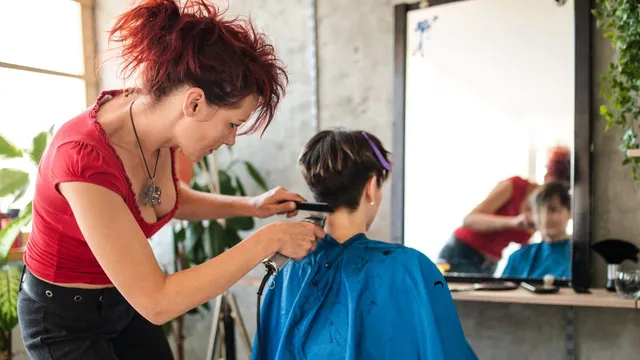 5-best-hair-cuts-for-thin-hair-to-get-that-volume-back