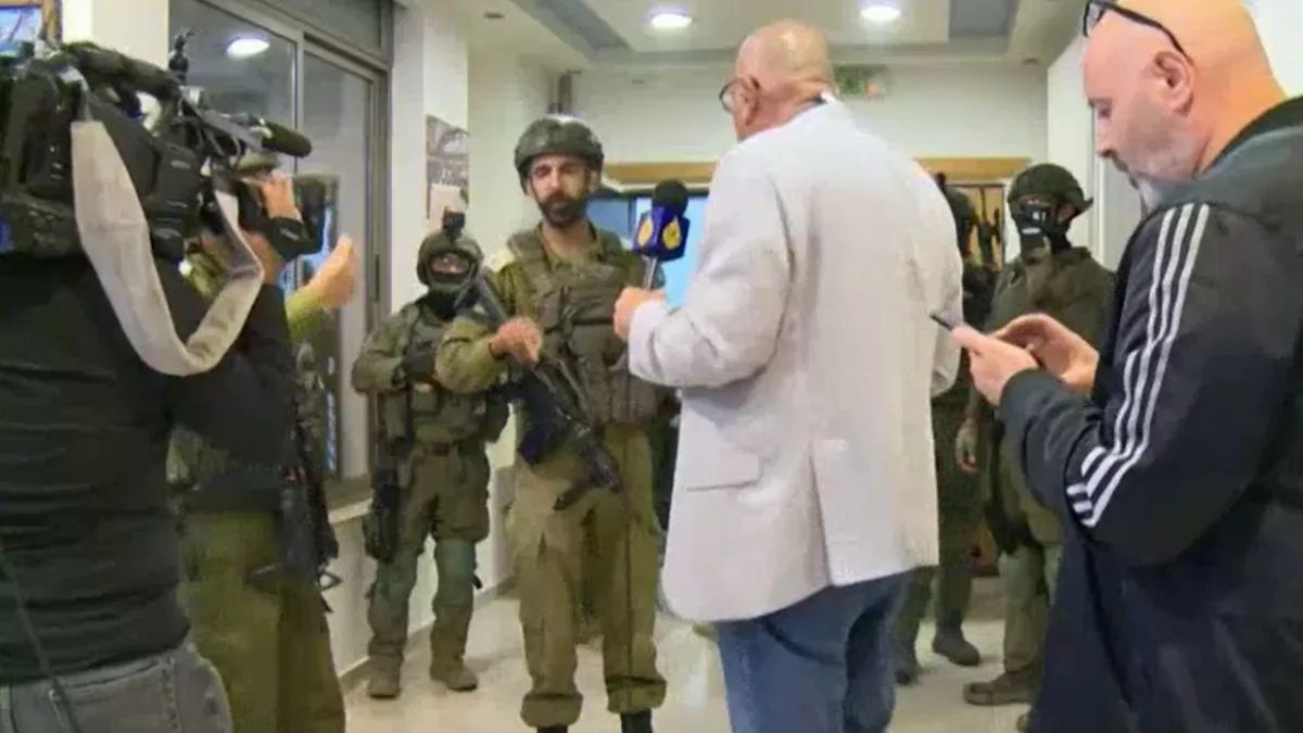 israeli-troops-raid-al-jazeera-west-bank-newsroom-order-immediate-shutdown-over-alleged-biased-coverage