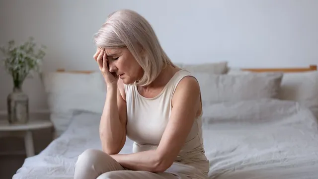 how-menopause-affects-eyes-expert-lists-tips-to-manage-eye-health