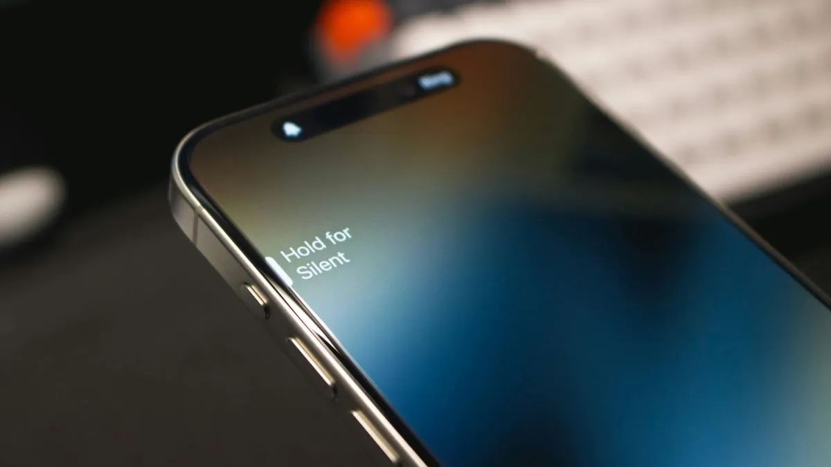 iphone-15-pro-vs-iphone-16-why-last-years-flagship-still-offers-more-bang-for-your-buck-during-flipkart-big-billion-days-sale