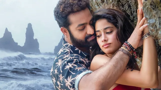 devara-first-review-netizens-call-jr-ntr-and-janhvi-kapoor-starrer-telugu-movie-paisa-vasool-entertainer