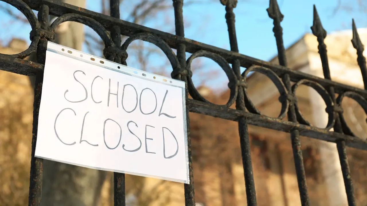 mumbai-schools-closed-today-due-to-heavy-rain