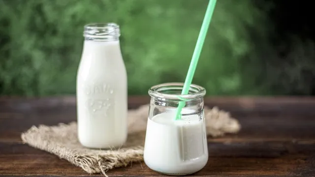 how-to-check-the-purity-of-milk-try-these-4-easy-tests-at-home