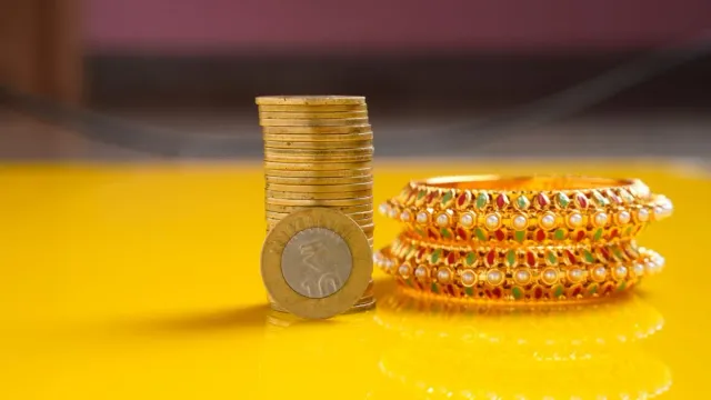 gold-silver-price-rate-set-to-surge-amid-festive-season-dusshera-diwali-this-year-experts