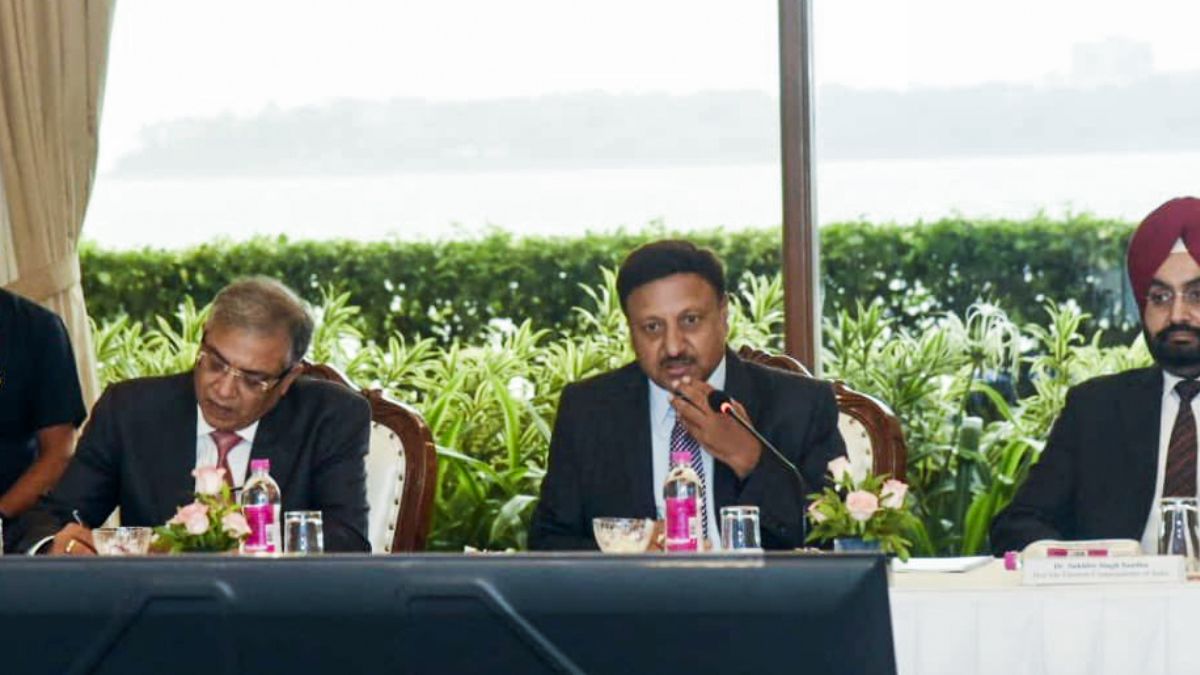 maharashtra-assembly-election-when-will-polls-be-held-ec-considering-these-dates-for-voting