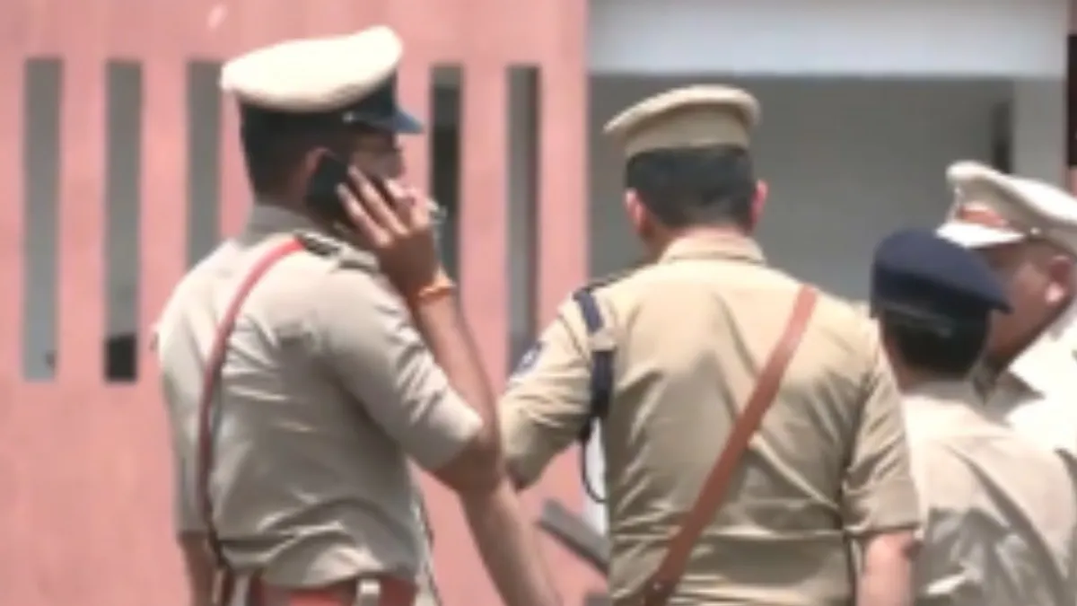 bengalurus-taj-west-end-hotel-receives-bomb-threat-email-probe-on
