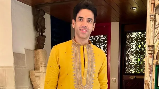 tusshar-kapoor-shares-update-on-hacked-facebook-accounts-doing-our-best-to-resolve