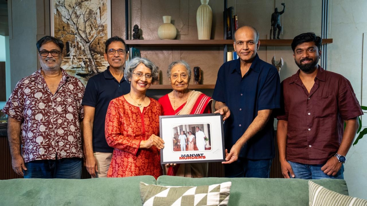 Ashutosh Gowariker Visits DSP Rama Kant Kulkarni's Family Ahead Of Manvat Murders Release
