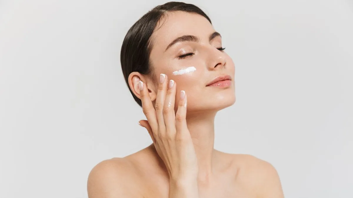 5-essential-skincare-tips-for-brides-to-be-for-natural-glow-on-their-big-day