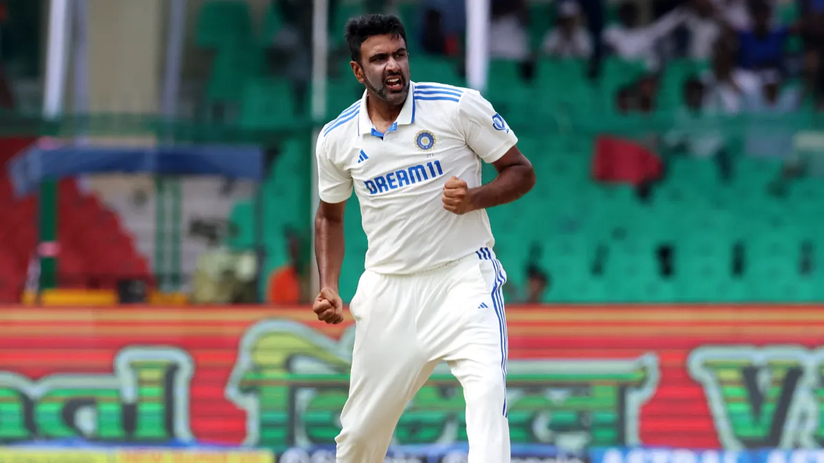 ind-vs-ban-ravichandran-ashwin-equals-muttiah-muralitharans-massive-record-in-tests-with-indias-series-win