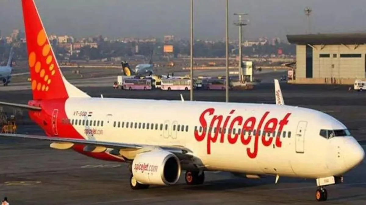 jabalpur-airport-flight-operations-mumbai-delhi-flight-suspension-dumna-airport-festive-season-flights