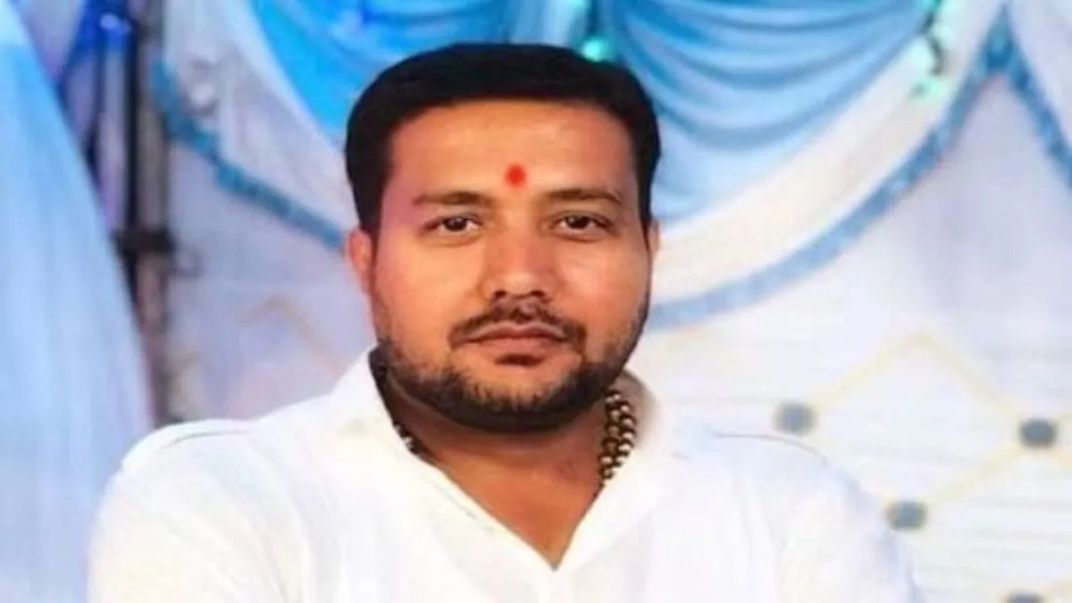 mumbai-ajit-pawar-ncp-leader-sachin-kurmi-murdered-near-byculla-road-police-launches-probe