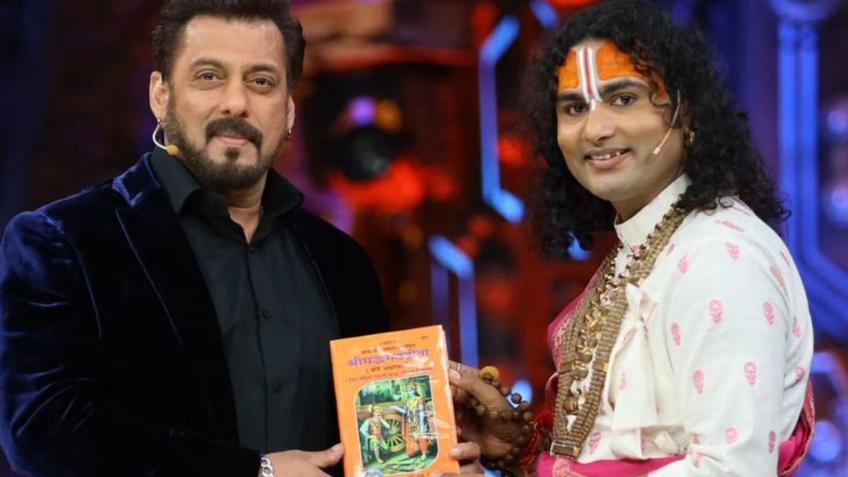 bigg-boss-18-grand-premiere-aniruddhacharya-gifts-bhagwat-gita-to-salman-khan-fans-predict-majaraj-wild-card-entry