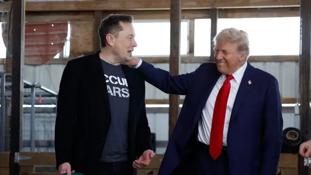 donald-trump-returns-to-site-of-assassination-attempt-for-poll-rally-joined-by-elon-musk-who-warns-of-last-election