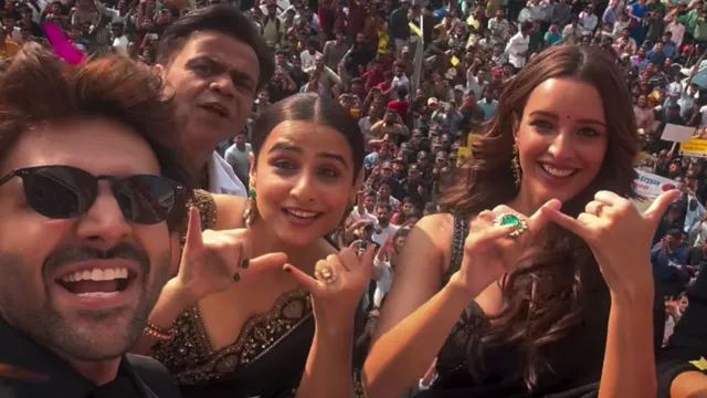 bhool-bhulaiyaa-3-team-to-attend-garba-night-in-ahmedabad-after-successful-trailer-launch-event