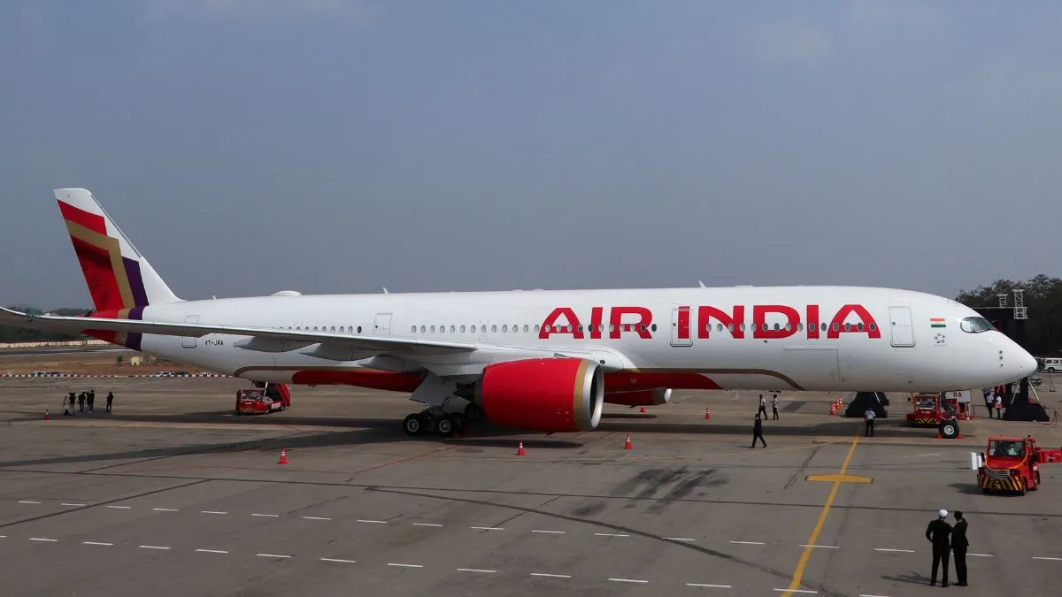 air-india-flight-to-sharjah-circled-trichy-burned-fuel-for-two-hours-what-is-emergency-belly-landing-explained