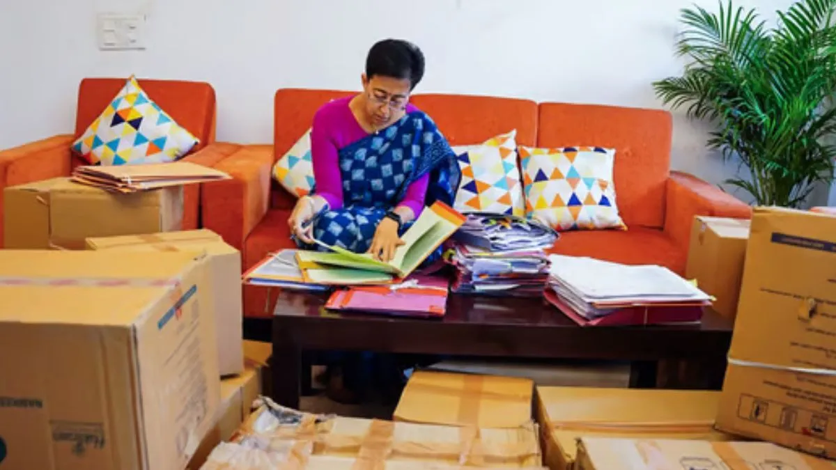 delhi-cm-atishi-officially-allotted-chief-minister-residence-at-6-flagstaff-road-after-row-over-eviction