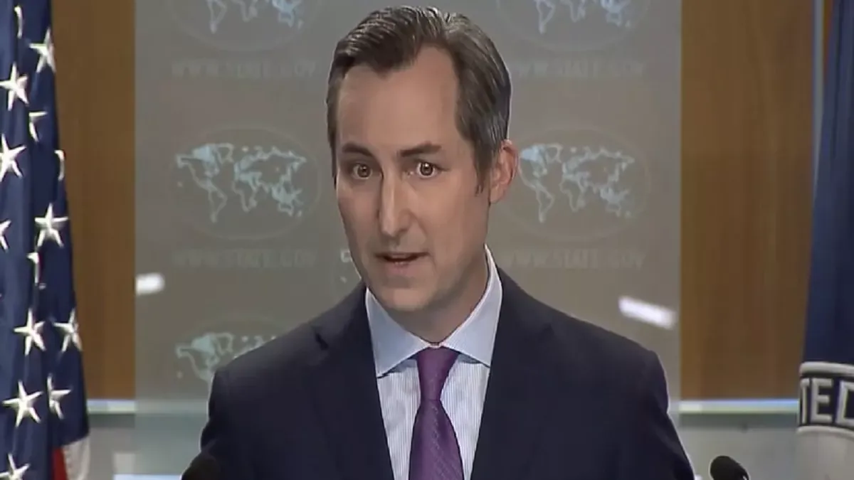 us-announces-new-sanctions-on-irans-petroleum-sector-over-retaliatory-attack-on-israel