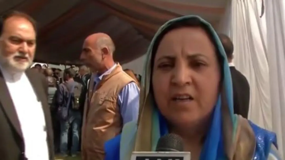 who-is-sakina-itoo-only-woman-minister-in-cm-omar-abdullahs-jk-cabinet-know-about-her-family-political-career