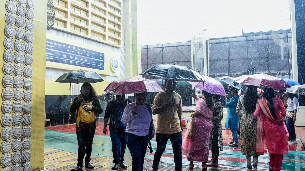 Tamil Nadu Rain Orange Alert Issued For Chennai, Thiruvallur And 19