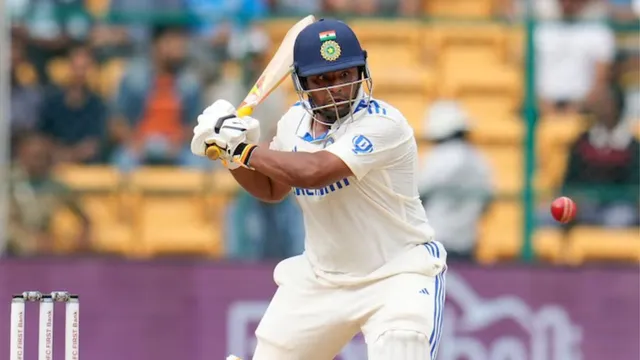 sanjay-manjrekar-showers-huge-praise-on-sarfaraz-khan-after-his-brilliant-performance-in-2nd-innings-says-he-is-2024-version-of