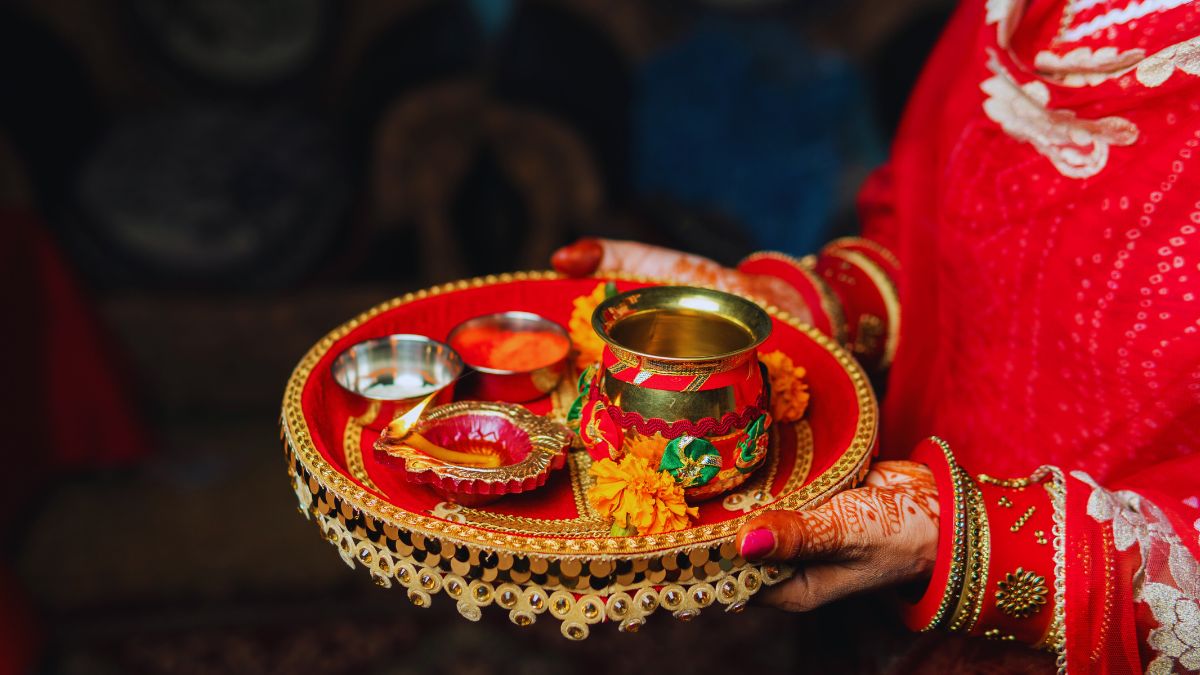 Karwa Chauth 2024 Vrat Katha Veeravati Karwa Chauth Katha In English