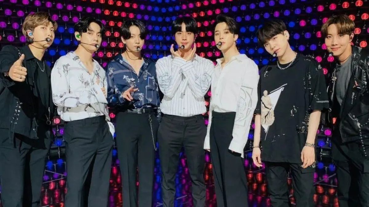 When BTS V, Jungkook, Jimin, Jin, Jhope, RM, Suga Set Guinness World