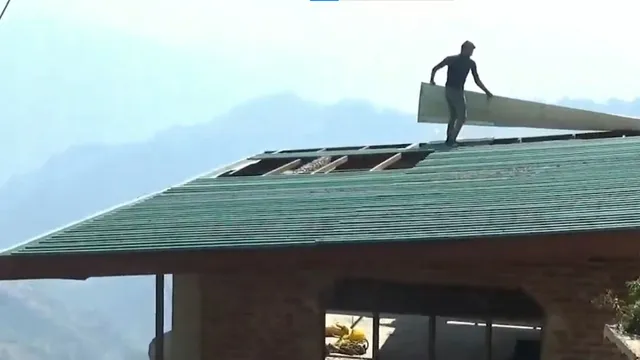 sanjauli-mosque-demolition-of-unauthorised-sections-begins-in-shimla-after-municipal-courts-order-watch