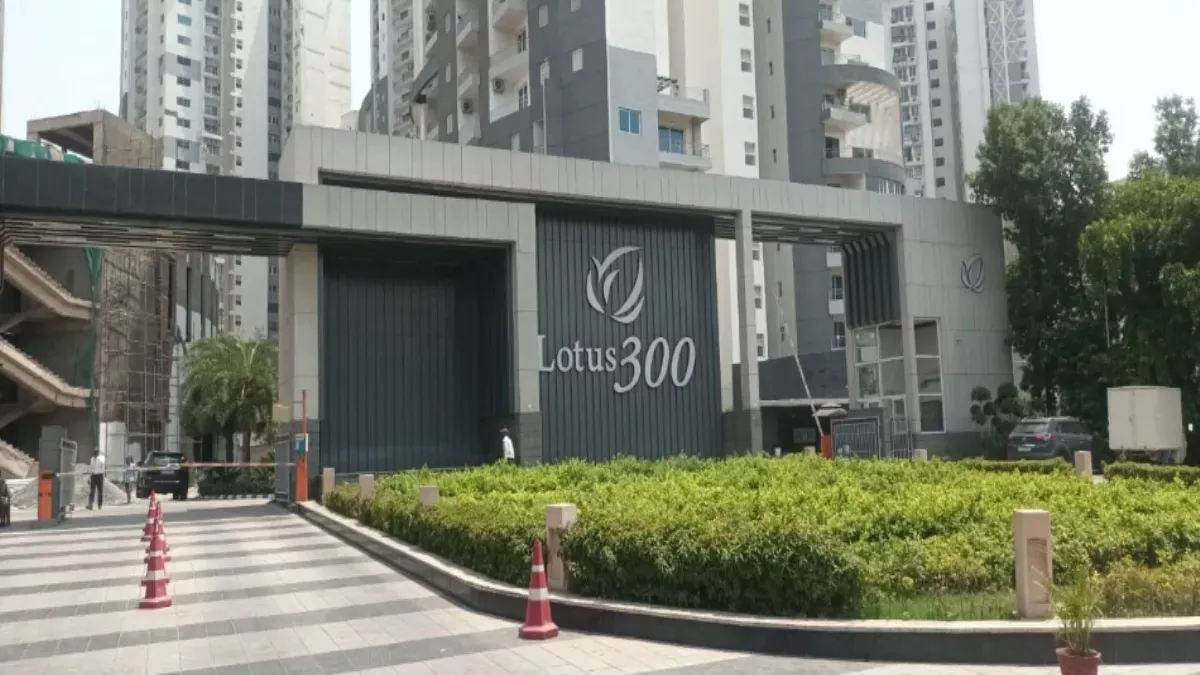 noida-10yearold-dies-after-falling-from-13th-floor-of-society-list-of-similar-incidents-in-high-rise-apartments