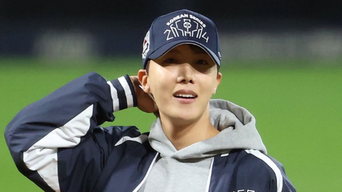 BTS Jhope Throws First Pitch At Korean Series 2024 In Gwangju After