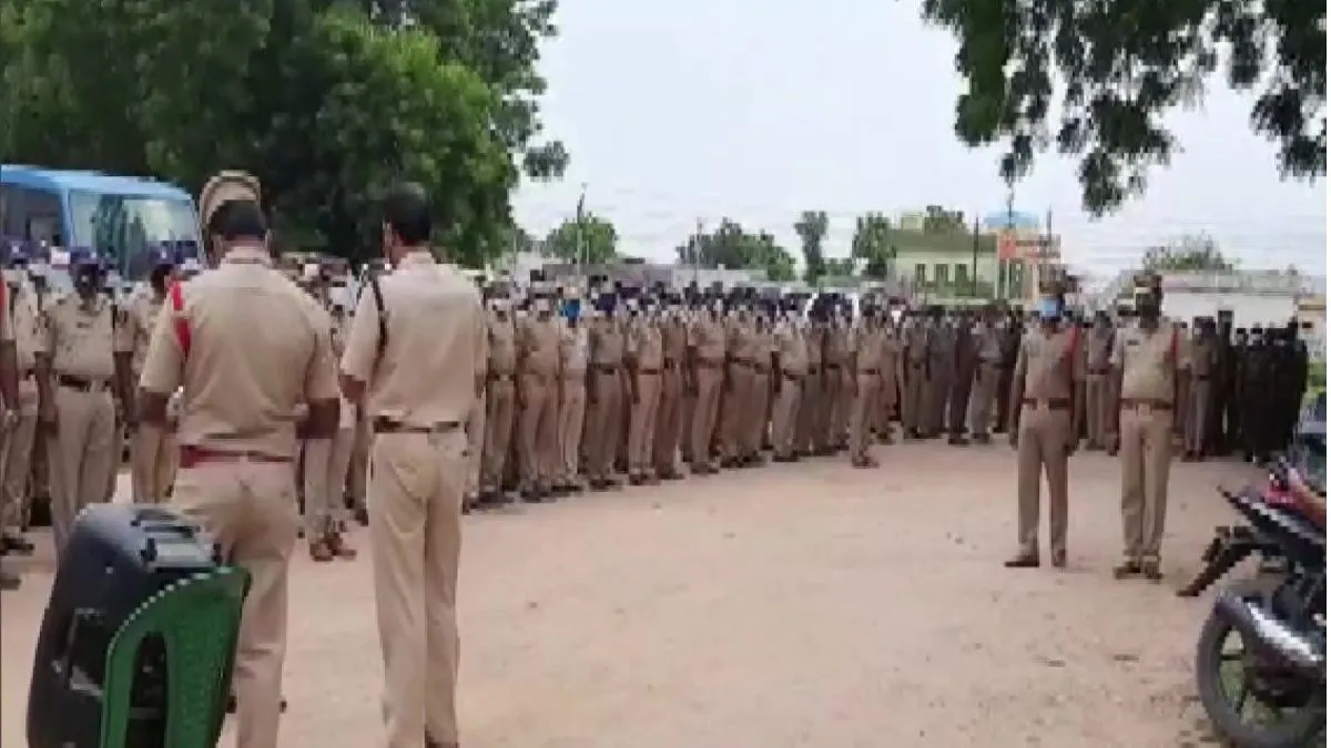 andhra-pradesh-tirupati-hotel-bomb-threat-andhra-police-investigation-email