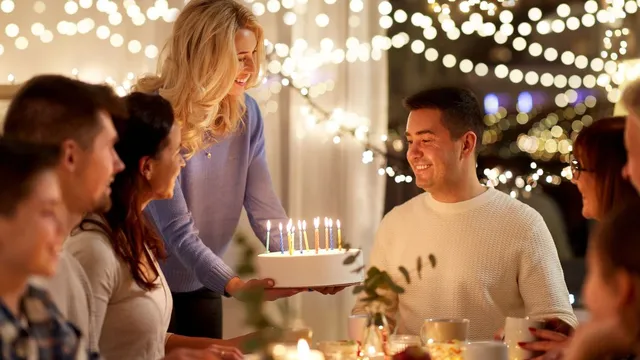 10-sweet-birthday-wishes-to-send-your-male-friends-to-make-their-day-special