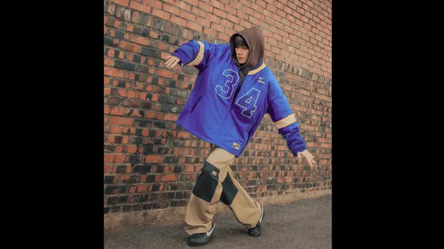 bts-jhope-leaves-army-grooving-along-as-he-dances-on-alia-bhatt-buddhu-sa-mann-song-viral-video