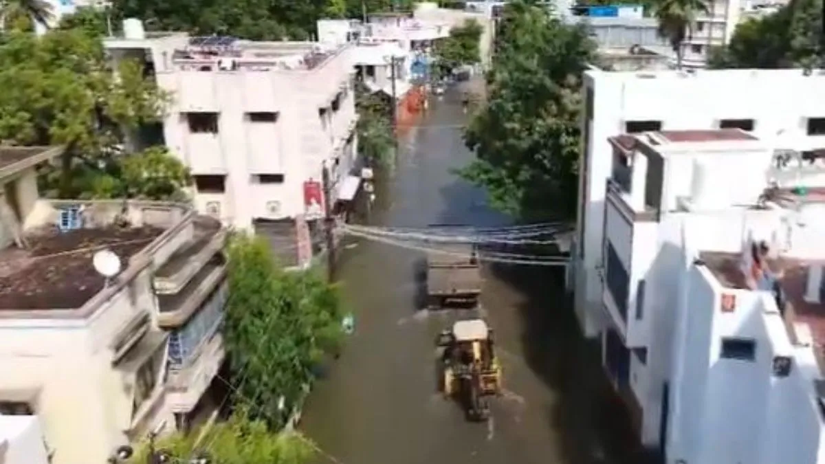 madurai-weather-severe-waterlogging-knee-deep-water-in-homes-after-15-min-rain-in-tamil-nadu-city-watch