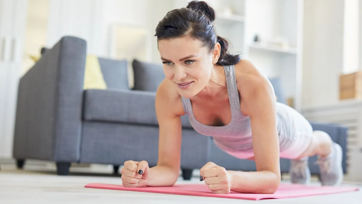 shilpa-shetty-deepika-padukone-and-others-4-reasons-to-add-celeb-favourite-plank-workout-to-your-fitness-routine