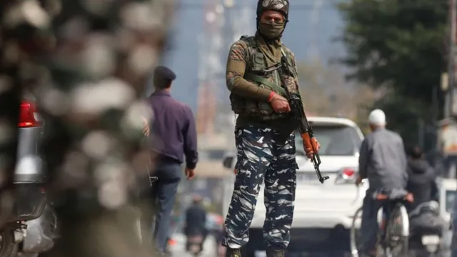 indian-army-ramps-up-security-along-loc-with-modern-weapons-drones-amid-surge-in-terror-attacks