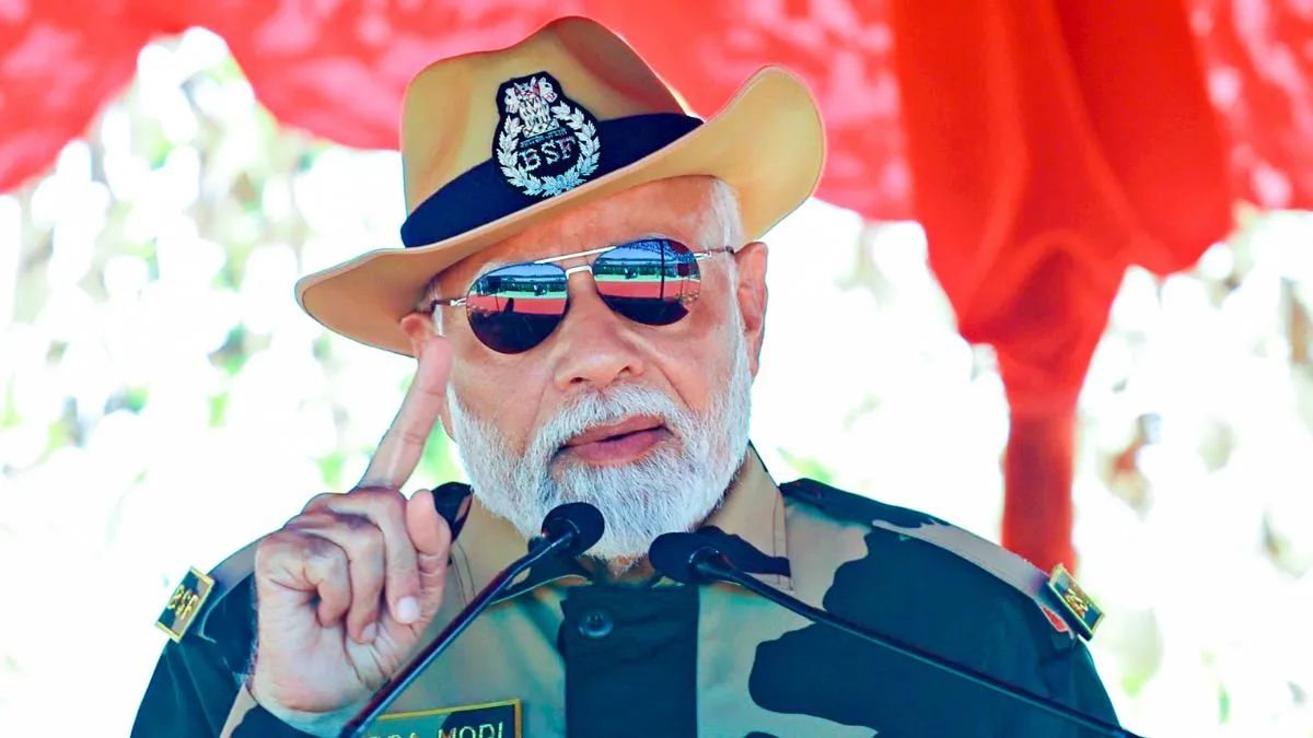 pm-modi-in-gujarat-says-india-now-has-government-that-wont-sacrifice-on-even-an-inch-of