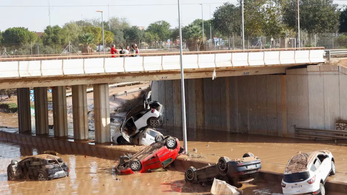 spain-floods-deaths-over-150-dead-as-a-year-worth-of-rain-falls-in-just-8-hours